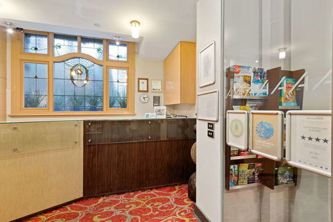 Alto Hotel On Bourke - Flights 1