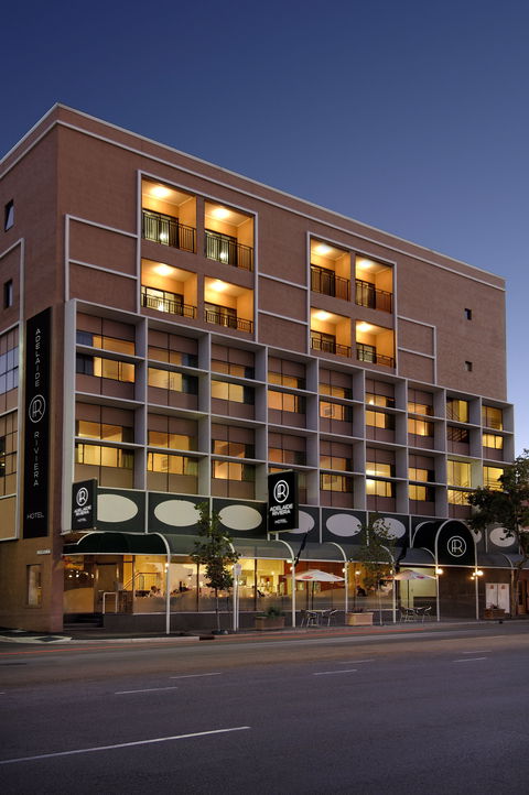 Adelaide Riviera Hotel - Flights 0