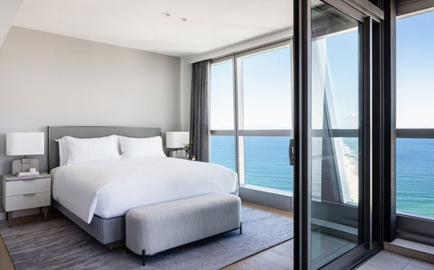 Langham, Gold Coast & Jewel Residences - Flights 0