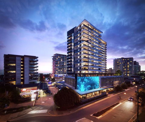 Alcyone Hotel Residences - Flights 0