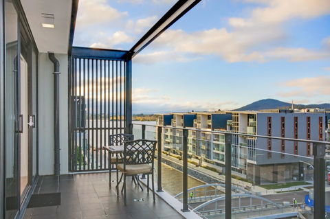 Dockside 4 Kingston ACT - Flights 0