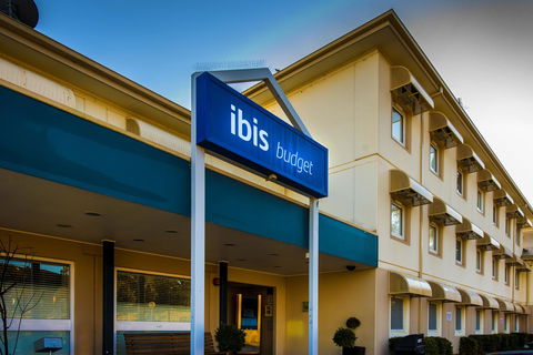 Ibis Budget Canberra - Flights 22