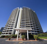 BreakFree Capital Tower Apartments - Flights