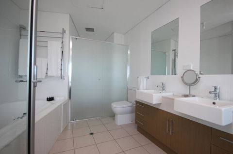 Wallaroo Marina Apartments - Flights 13