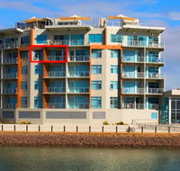 Wallaroo Marina Luxury Apartment - Flights