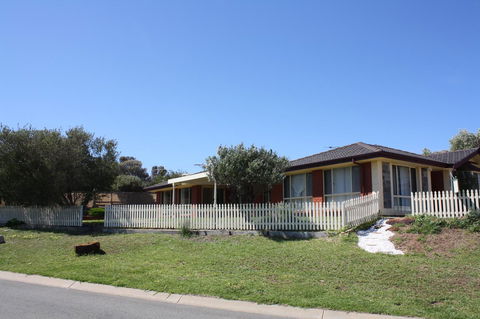 Maslin Beach House - Flights 15