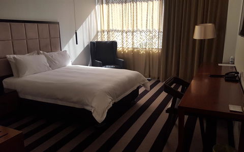 Ellen Hotel - Flights 4