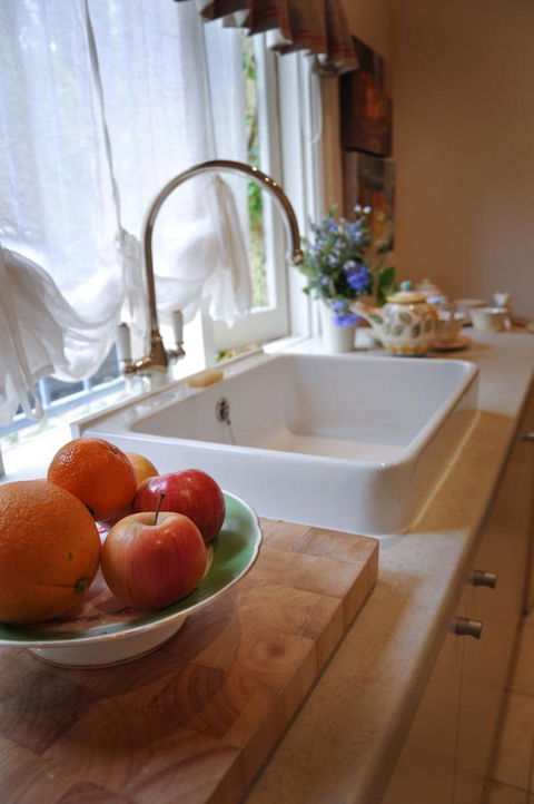 Athelney Cottage Bed And Breakfast - Flights 8