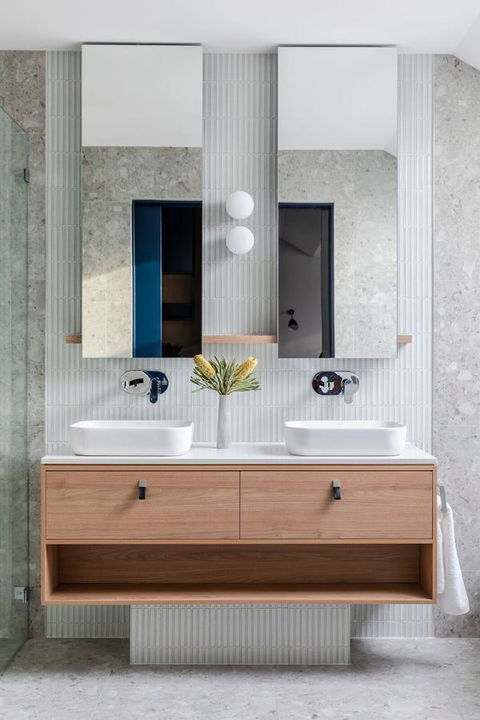 Byng Street Boutique Hotel - Flights 11