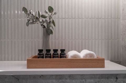 Byng Street Boutique Hotel - Flights 37