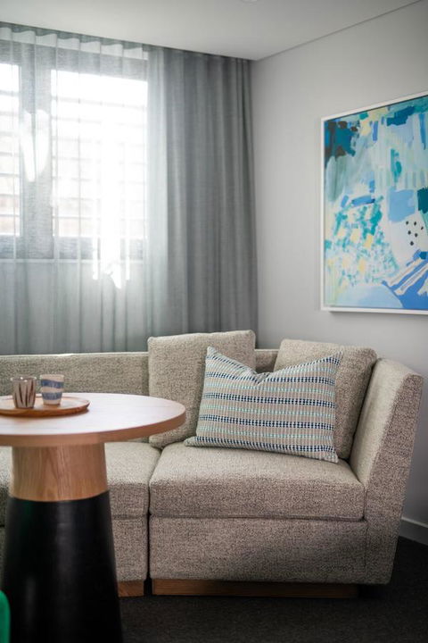 Byng Street Boutique Hotel - Flights 34
