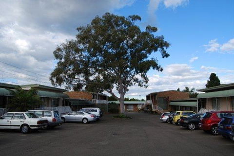 Abcot Inn - Flights 29