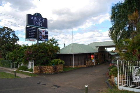 Abcot Inn - Flights 28