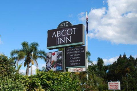 Abcot Inn - Flights 30