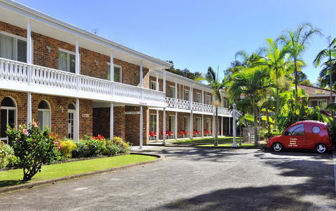 Aston Motel Yamba - Flights 7