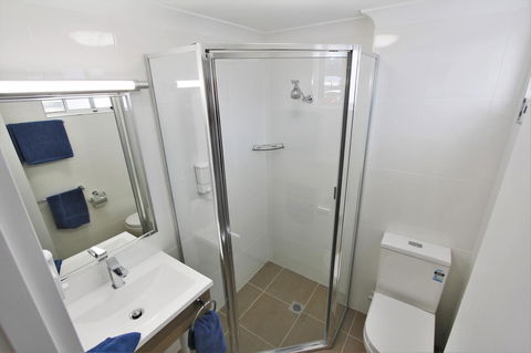 Aston Motel Yamba - Flights 38