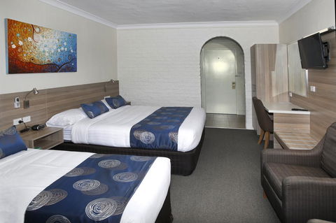 Aston Motel Yamba - Flights 31