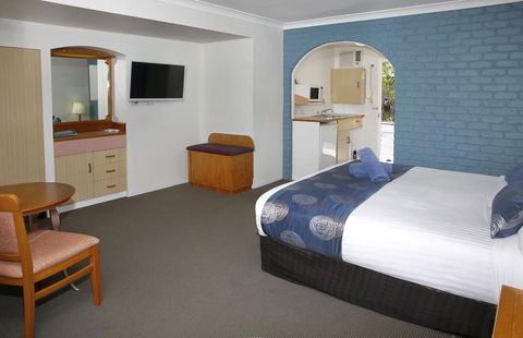 Aston Motel Yamba - Flights 22