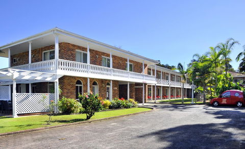Aston Motel Yamba - Flights 3