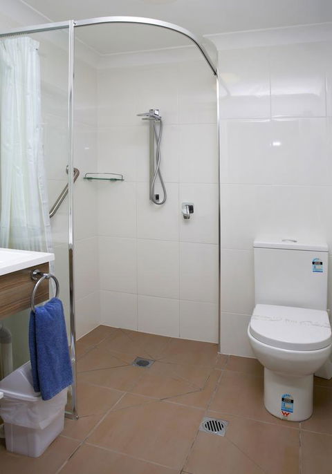 Aston Motel Yamba - Flights 32