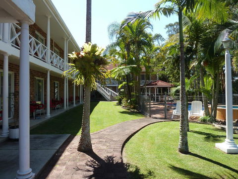 Aston Motel Yamba - Flights 4