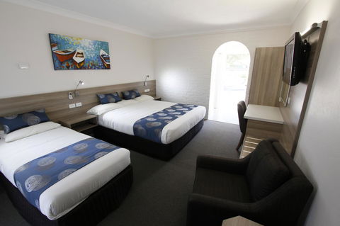 Aston Motel Yamba - Flights 1