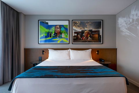 The Adnate Perth - Art Series - Flights 13