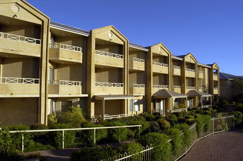 Abbey Beach Resort - Flights 30