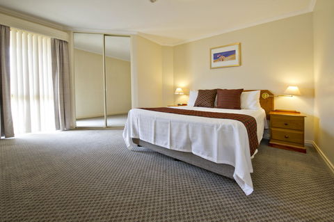 Abbey Beach Resort - Flights 9
