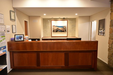 Country Comfort Amity Motel - Flights 27