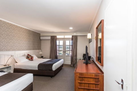 Country Comfort Amity Motel - Flights 39