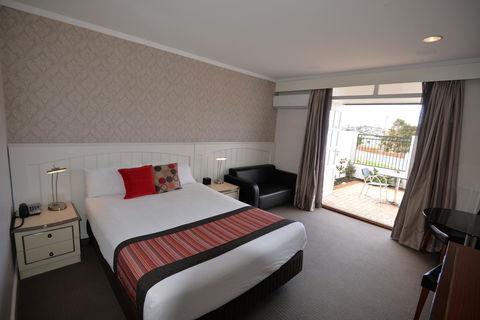 Country Comfort Amity Motel - Flights 28