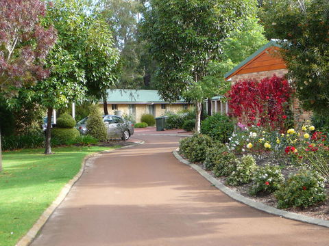 Margaret River Tourist Park - Flights 40