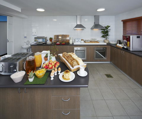 Ibis Budget Perth Airport - Flights 9