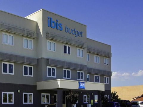 Ibis Budget Perth Airport - Flights 25