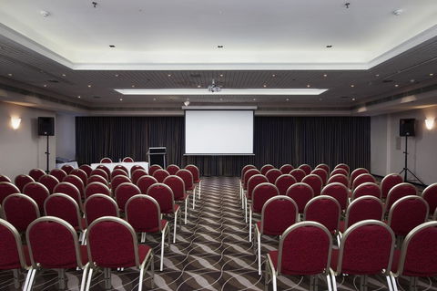 Ibis Perth - Flights 32