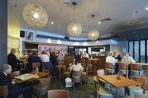 Ibis Perth - Flights 37