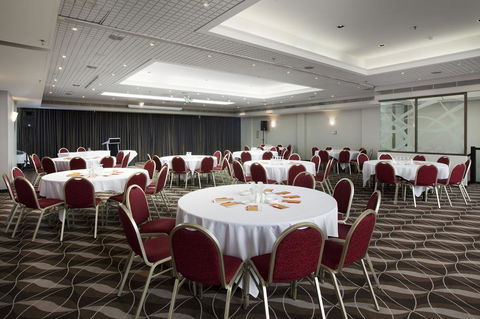 Ibis Perth - Flights 33