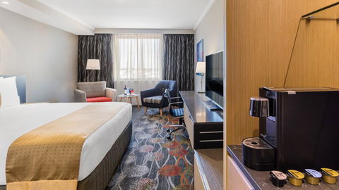 Holiday Inn Perth City Centre, An IHG Hotel - Flights 25