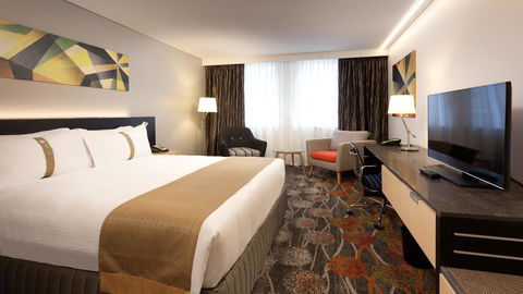 Holiday Inn Perth City Centre, An IHG Hotel - Flights 5