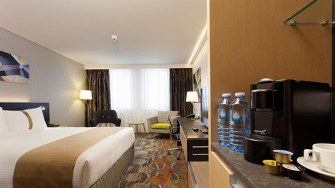 Holiday Inn Perth City Centre, An IHG Hotel - Flights 7