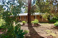 Book Mundaring Accommodation Vacations Flights Flights