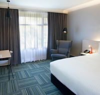 ibis Styles Tamworth - Flights