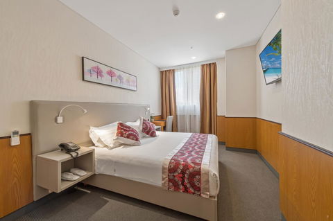 YEHS Hotel Sydney QVB - Flights 22