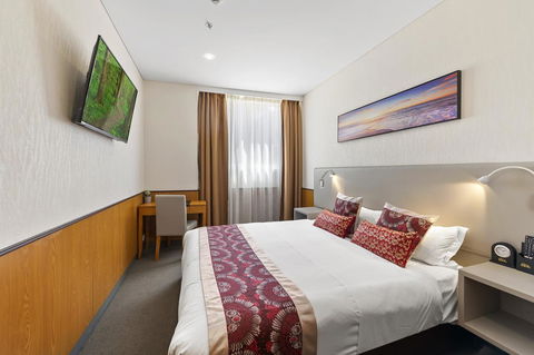 YEHS Hotel Sydney QVB - Flights 7