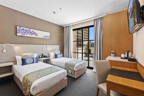 YEHS Hotel Sydney QVB - Flights 10