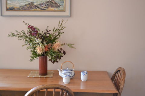 Bundle Hill Cottages - Flights 29