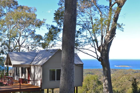 Bundle Hill Cottages - Flights 23
