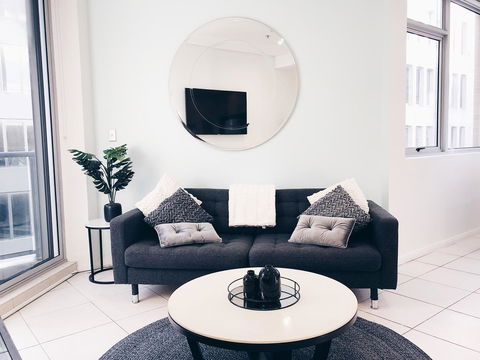 DD Apartments Chinatown - Flights 42