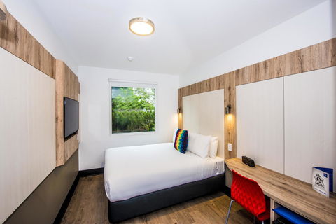 Ibis Budget Sydney Airport - Flights 43
